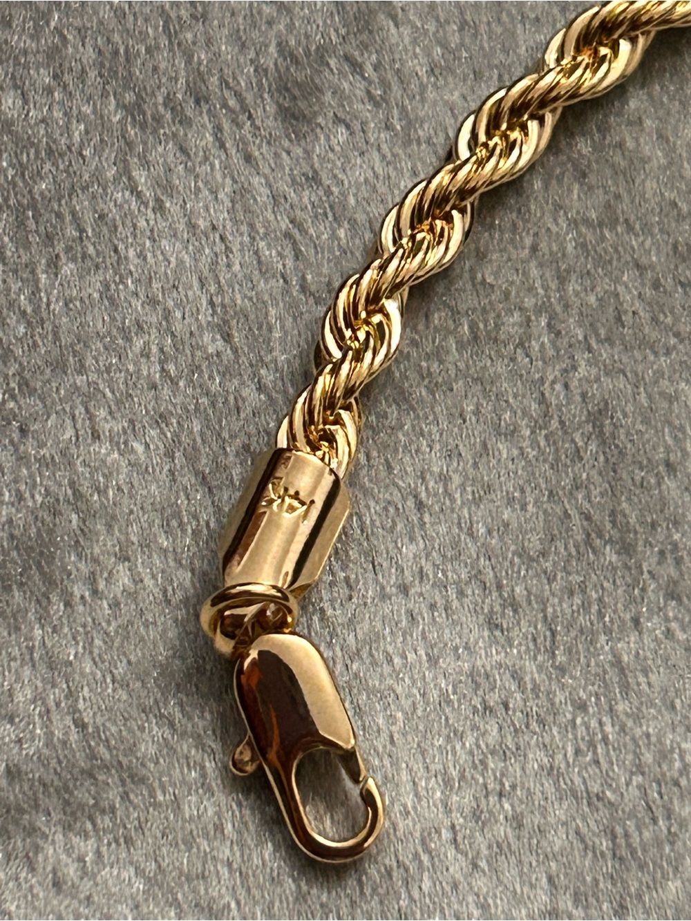 ✨Classic Gold Rope Chain Bracelet✨ - Picture 5 of 5
